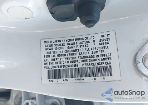 2012 Honda Civic Hybrid z USA, uszkodzony, nr VIN JHMFB4F39CS009686